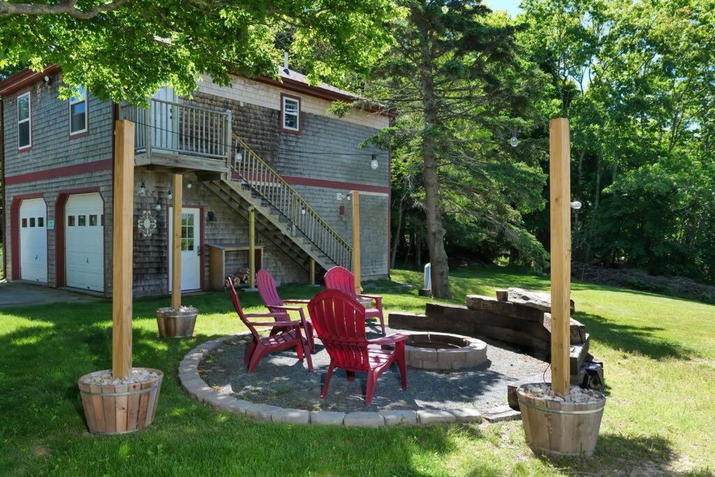 2 Bedroom Home W/ Pondside View Backyard Maine Escape Bar Harbor Exteriör bild
